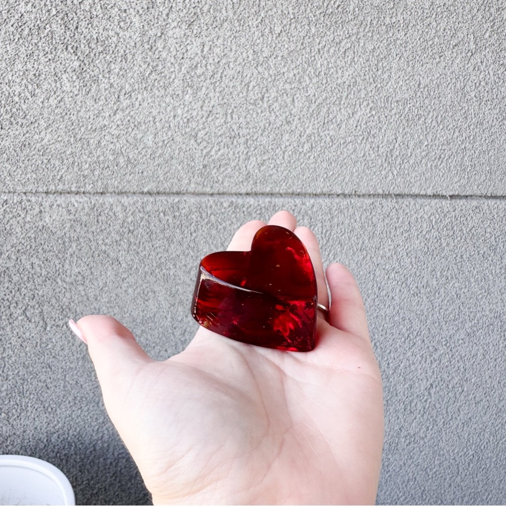 Red Heart Recycle Glass Paper Weight
